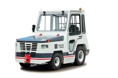 2.5 Tonový batožinový traktor